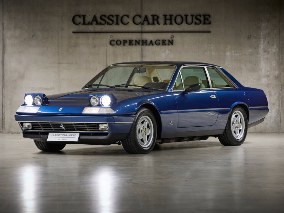 Imagen 12/100 de Ferrari 412 (1986)