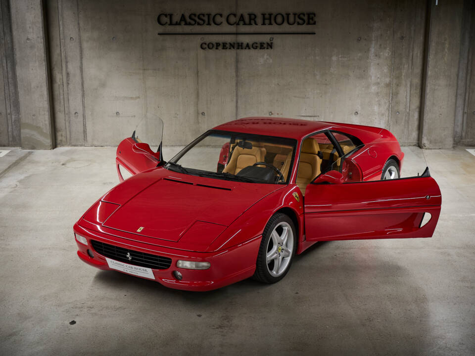 Image 23/99 of Ferrari F 355 Berlinetta (1997)