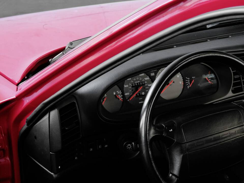 Bild 19/50 von Porsche 944 S2 (1990)
