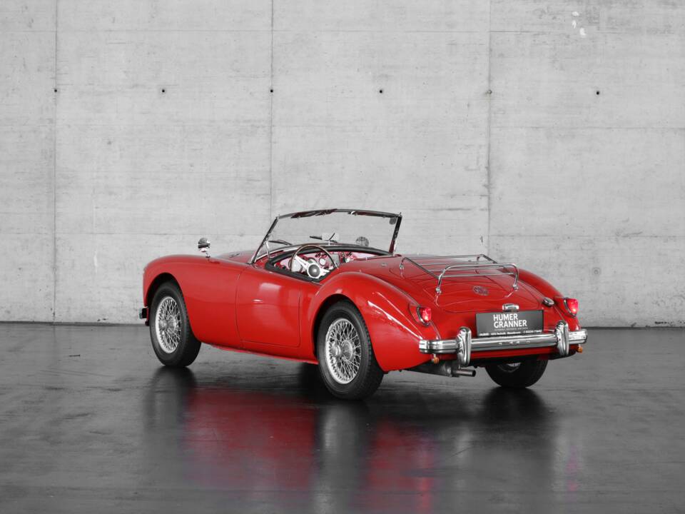 Imagen 3/45 de MG MGA 1500 (1957)