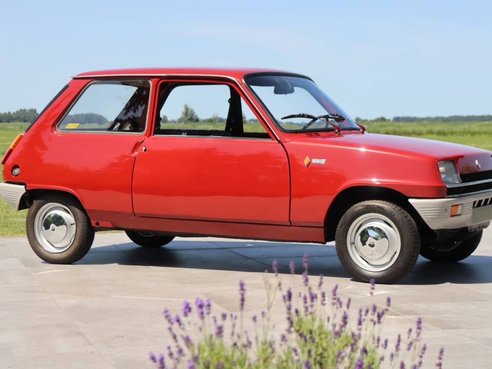 Immagine 43/50 di Renault R 5 L (1973)