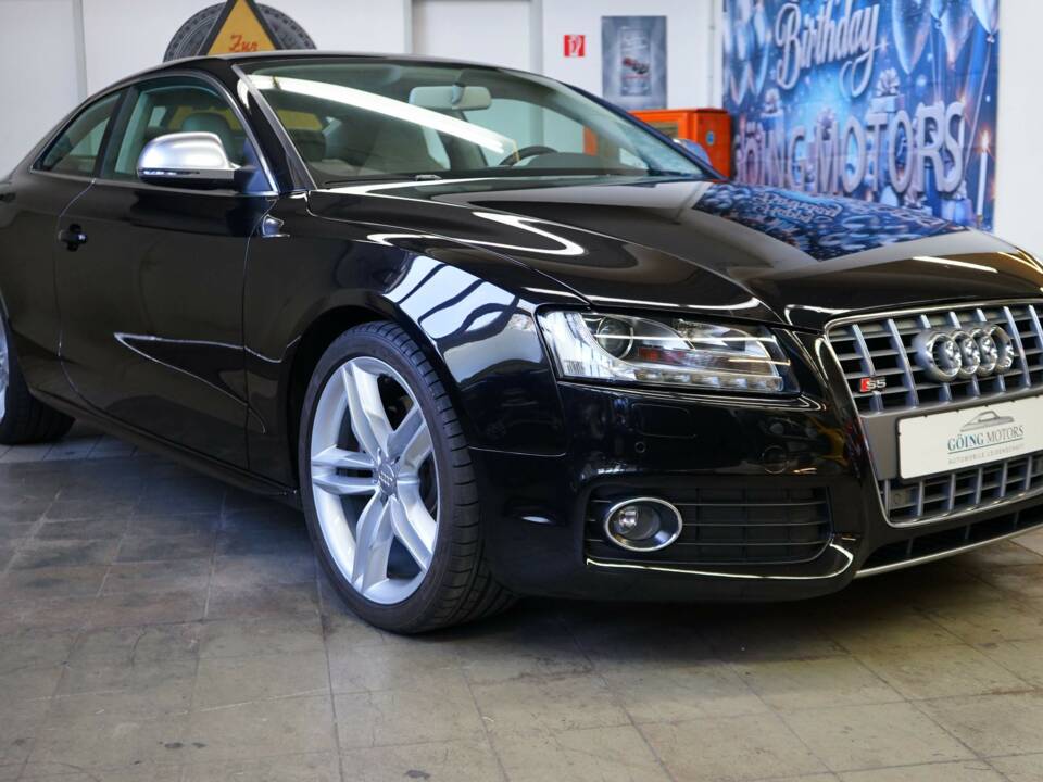 Image 2/37 de Audi S5 Coupé (2007)