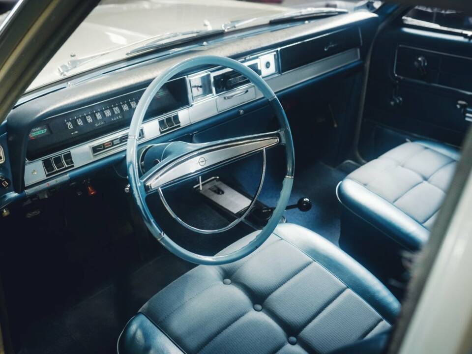 Image 7/15 of Opel Admiral  2,6 (1965)