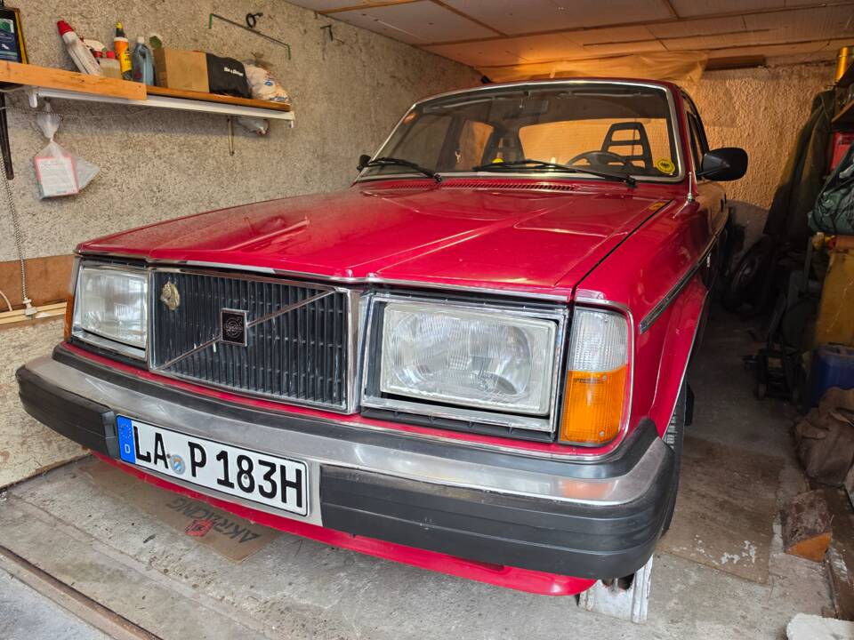 Image 1/8 of Volvo 264 (1979)
