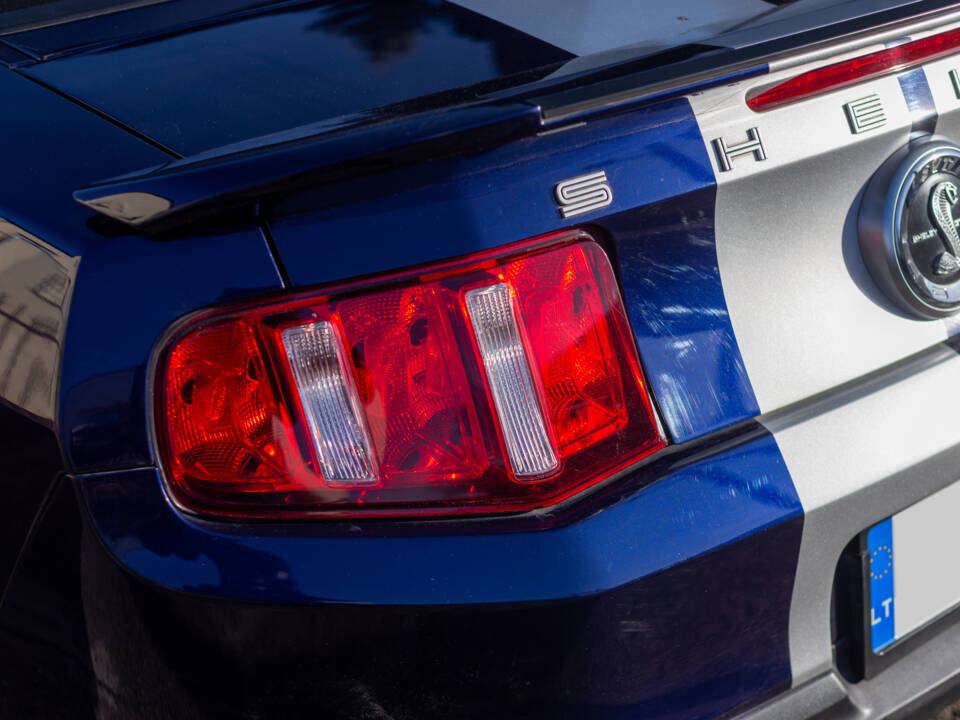 Image 14/99 of Ford Mustang Shelby GT 500 (2012)
