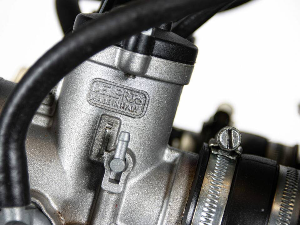 Imagen 44/50 de Yamaha 175 GP Special (1975)