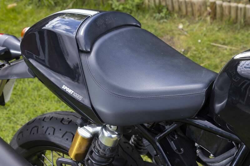 Bild 29/35 von Ducati Sport 1000 S (2010)