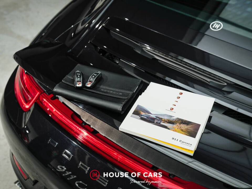 Image 25/25 of Porsche 911 Carrera 4S (2014)