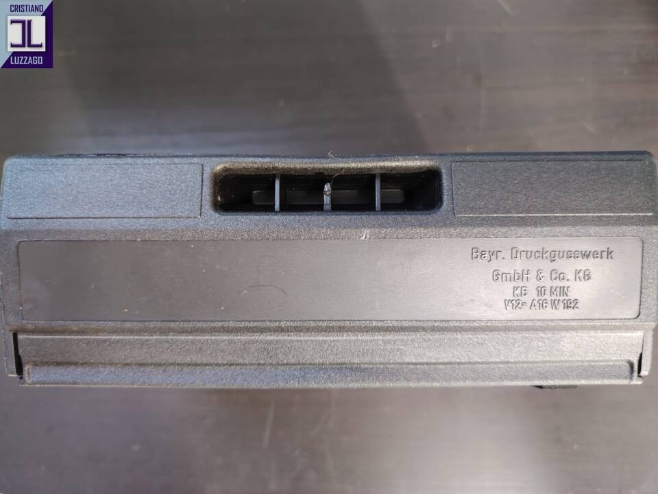 Bild 73/93 von Porsche 911 Carrera 4 (1998)