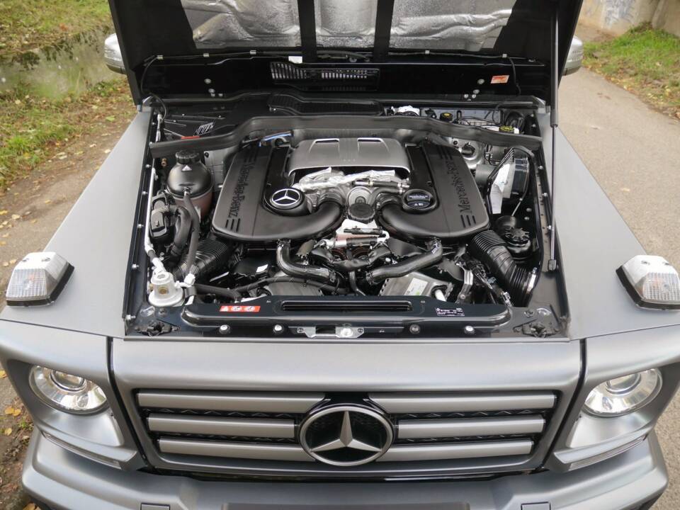 Image 26/38 of Mercedes-Benz G 500 (LWB) (2016)