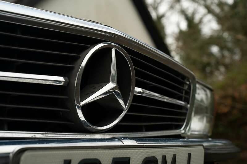 Image 35/50 of Mercedes-Benz 280 SL (1985)