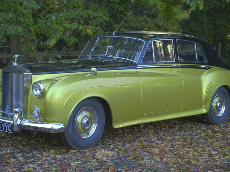 Image 6/38 of Rolls-Royce Silver Cloud I (1959)
