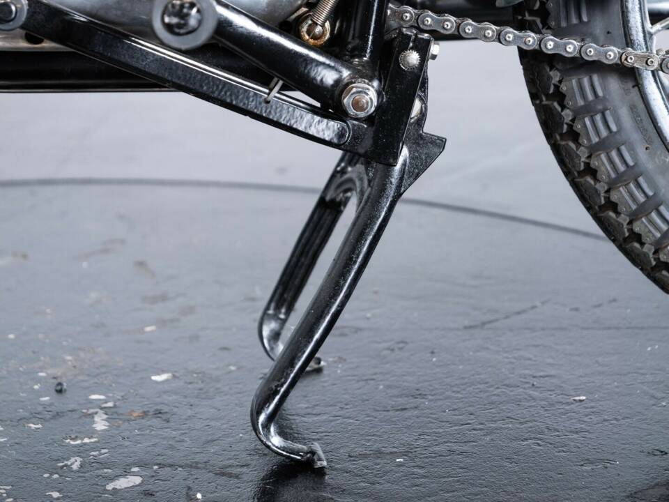 Image 23/50 of Bianchi 125 (1958)