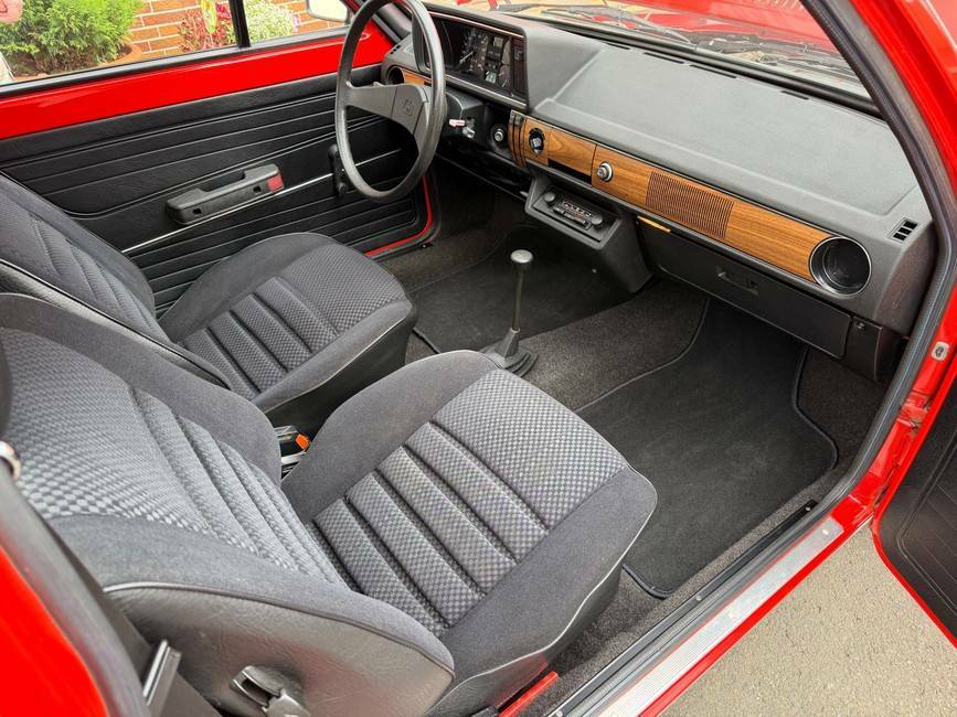 Image 24/32 de Volkswagen Derby I 1.3 (1979)