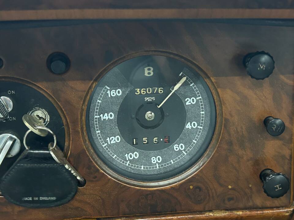 Image 15/32 de Bentley R-Type (1952)