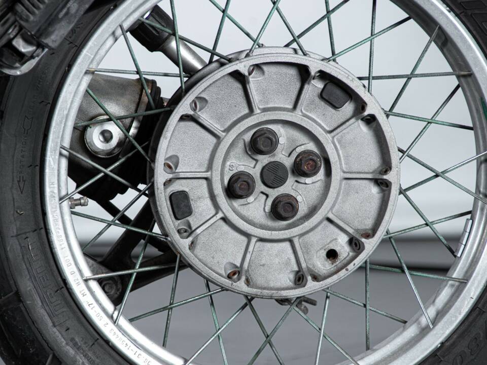 Image 11/50 de BMW R 80 GS (1989)