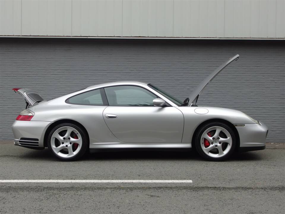 Bild 83/100 von Porsche 911 Carrera 4S (2002)