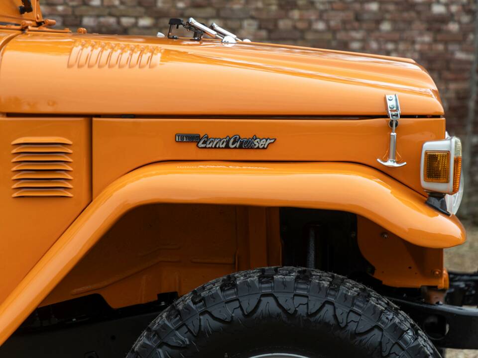 Image 50/50 of Toyota Land Cruiser FJ 40 (1980)