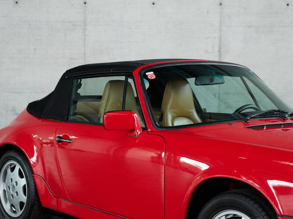 Bild 37/50 von Porsche 911 Carrera 2 (1990)