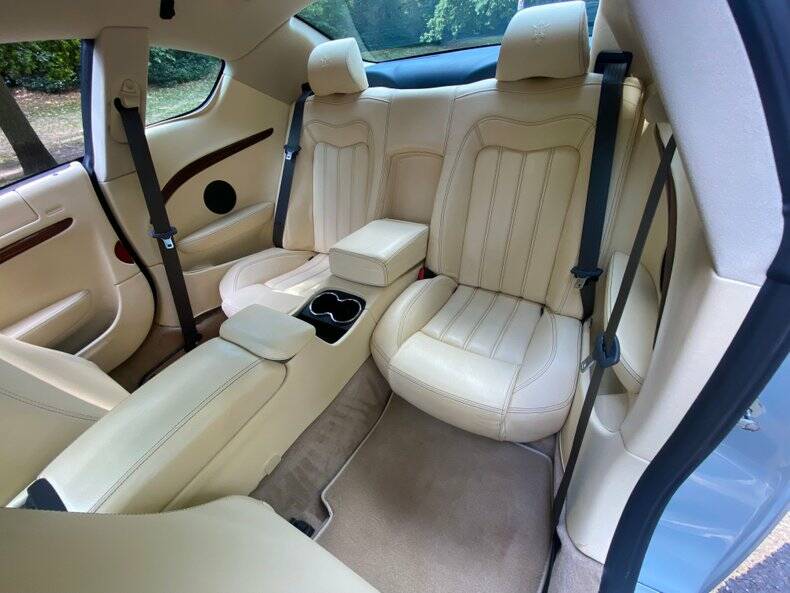 Image 16/50 de Maserati GranTurismo 4.2 (2008)