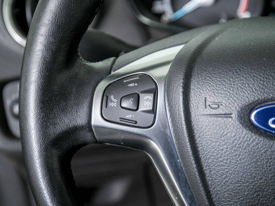 Bild 14/50 von Ford Fiesta 1.5 TDCi (2016)