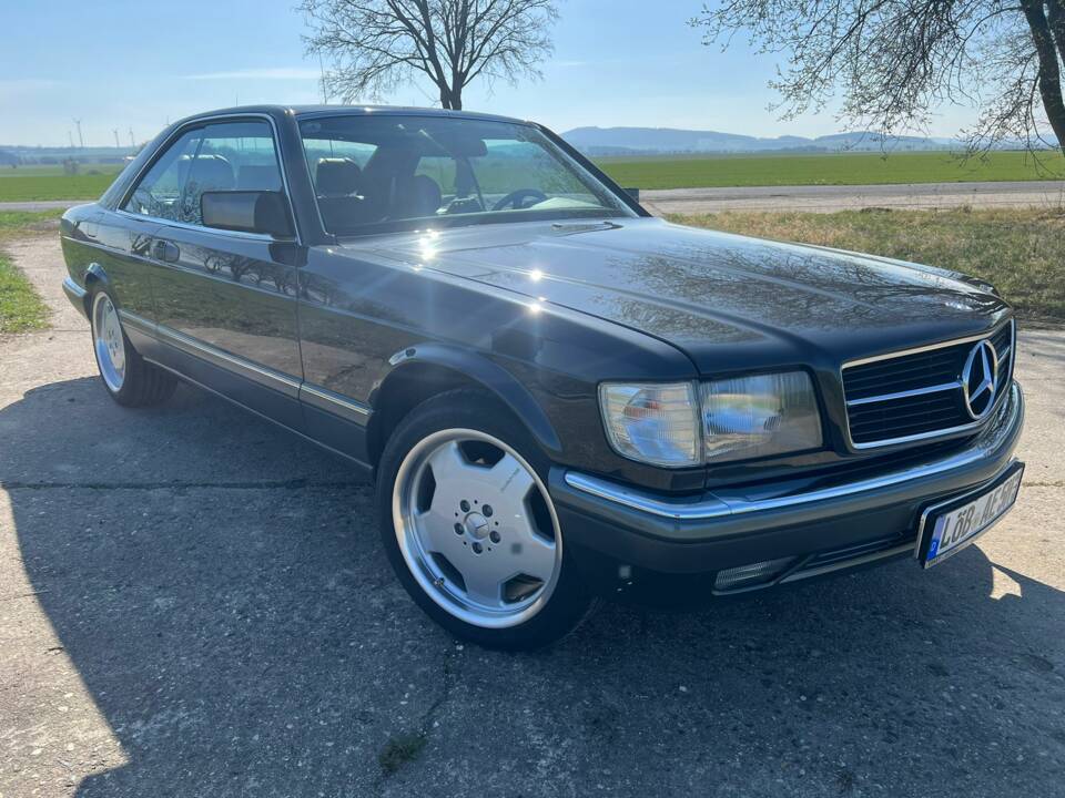 Bild 5/33 von Mercedes-Benz 560 SEC (1989)