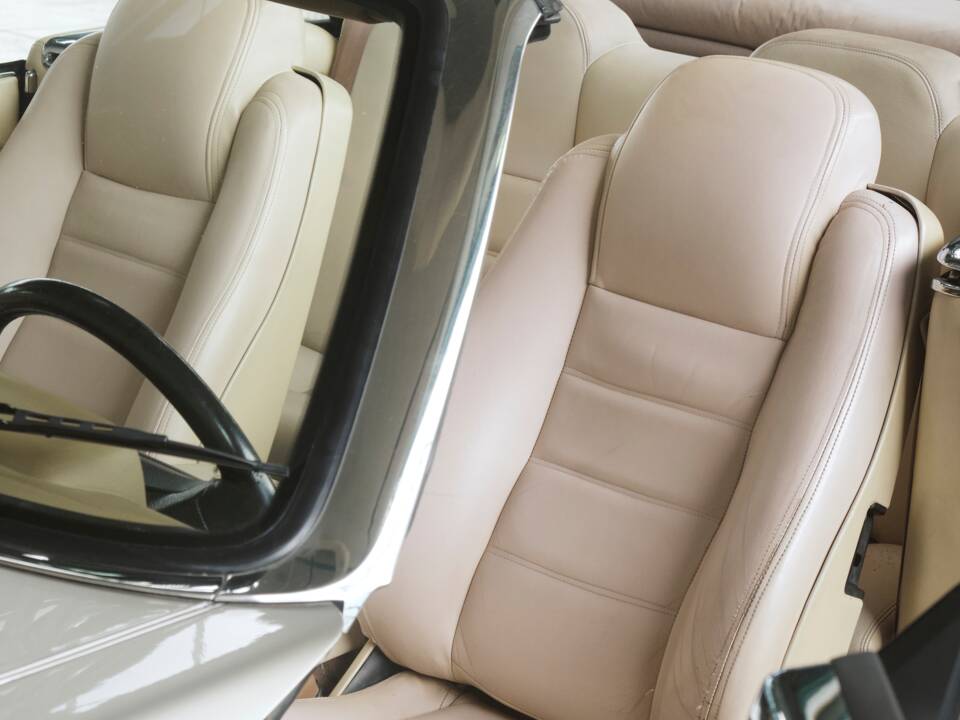 Bild 33/50 von Jaguar XJS 4.0 (1995)
