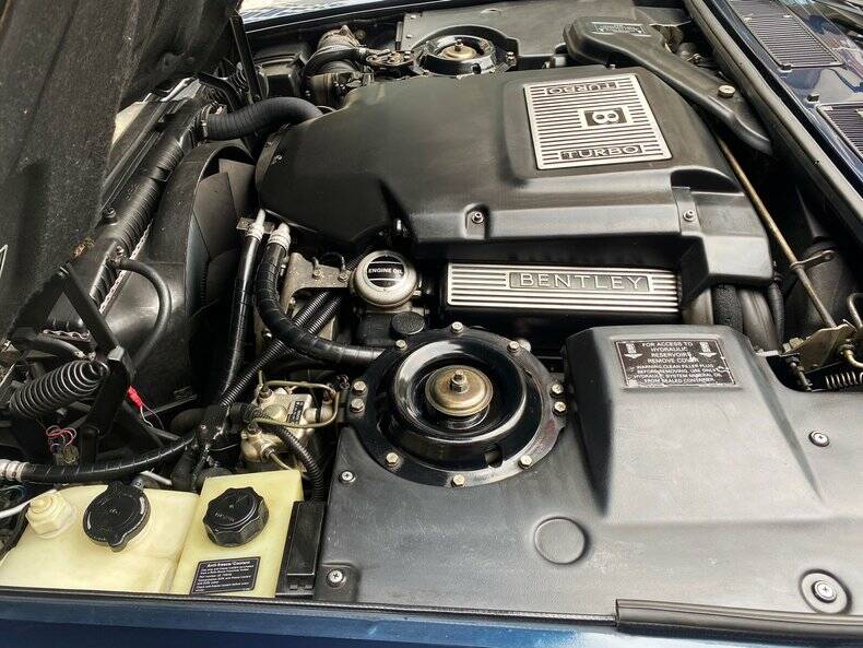 Afbeelding 30/50 van Bentley Brooklands R Mulliner (1998)