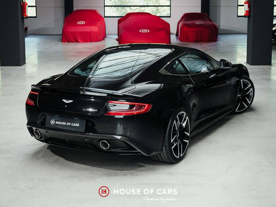 Imagen 7/22 de Aston Martin Vanquish (2017)