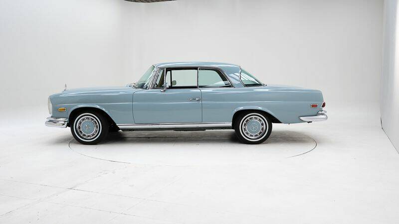 Immagine 8/15 di Mercedes-Benz 280 SE (1968)