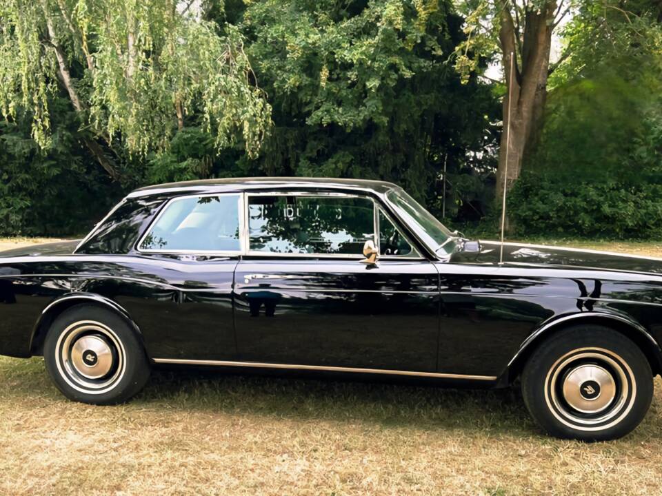 Image 6/12 of Rolls-Royce Corniche I (1976)