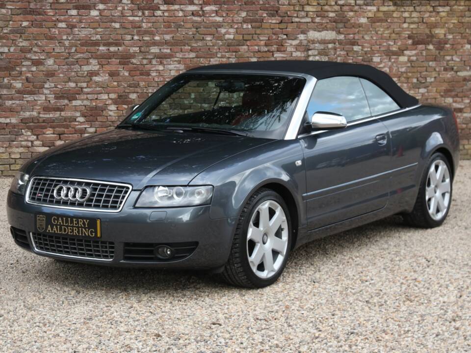 Image 14/50 de Audi S4 (2004)