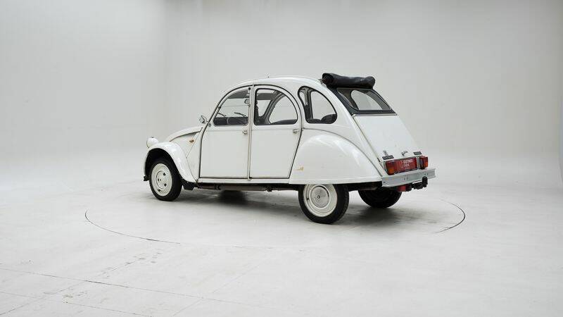 Afbeelding 4/15 van Citroën 2 CV 6 Club (1983)