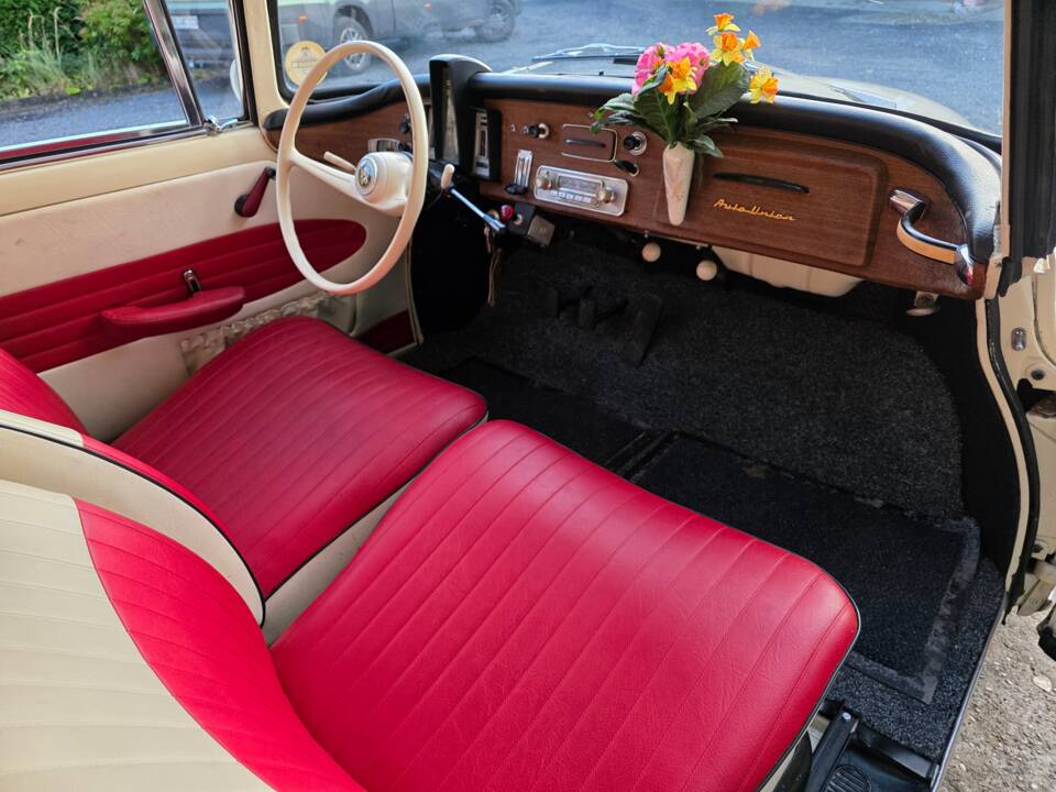 Afbeelding 64/70 van DKW Auto Union 1000 S de Luxe (1962)