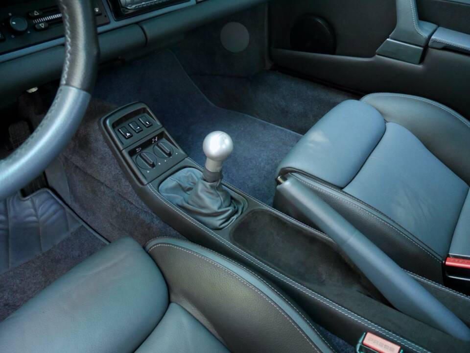 Bild 30/40 von Porsche 911 Carrera 4 (1900)