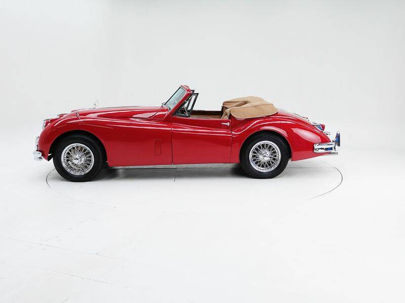 Imagen 8/15 de Jaguar XK 140 DHC (1957)