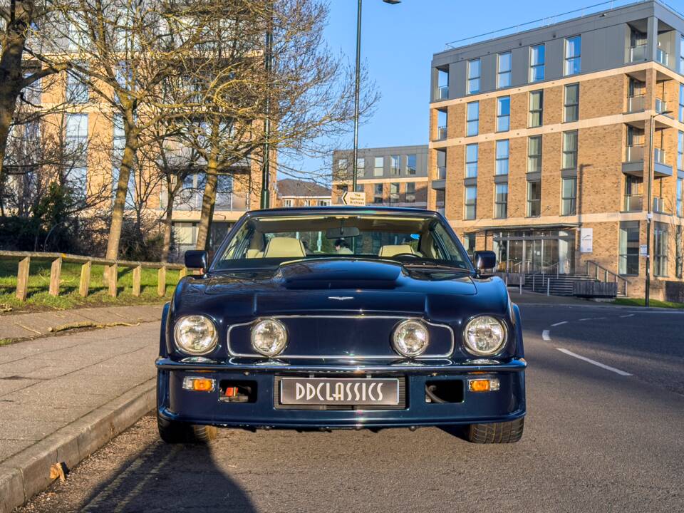 Afbeelding 5/22 van Aston Martin V8 Vantage X-Pack (1987)