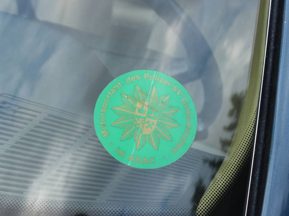 Image 19/51 de Mercedes-Benz 500 SE (1984)