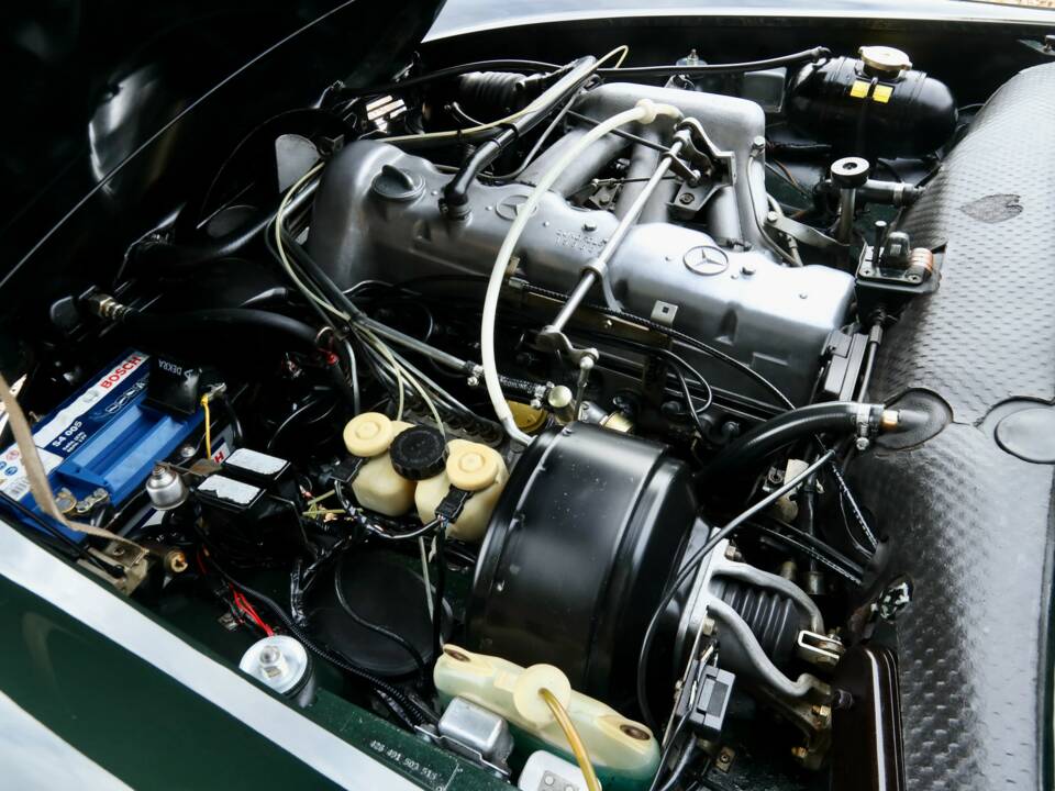 Bild 4/50 von Mercedes-Benz 280 SL (1970)