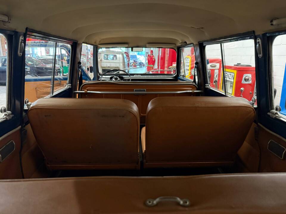 Image 22/23 of FIAT 850 Familiare (1966)