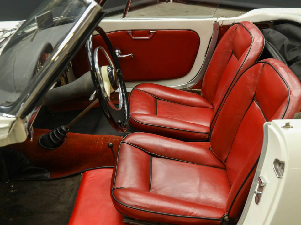 Bild 8/50 von Alfa Romeo Giulietta Spider (1957)
