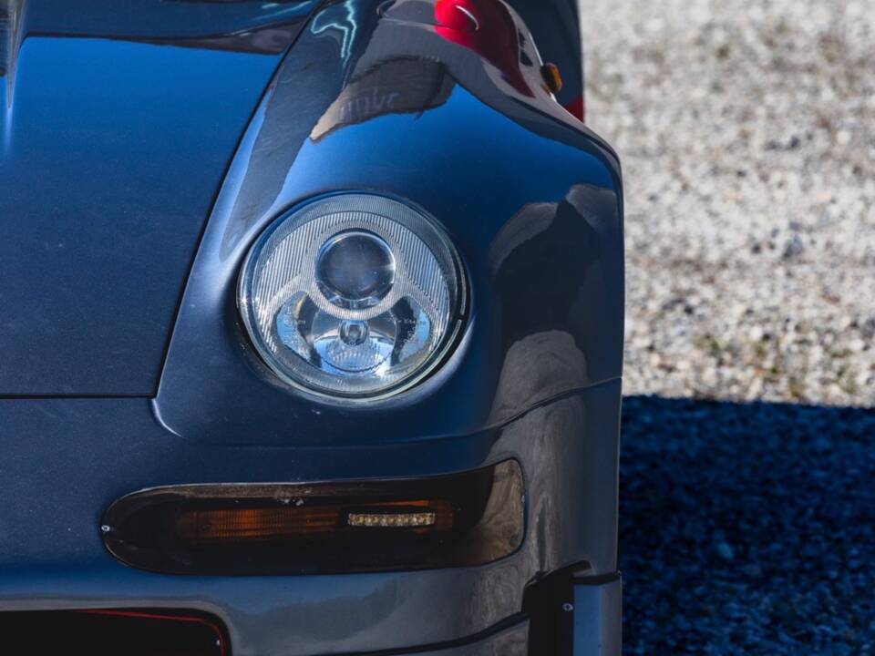 Bild 3/9 von Porsche 911 Carrera (1997)