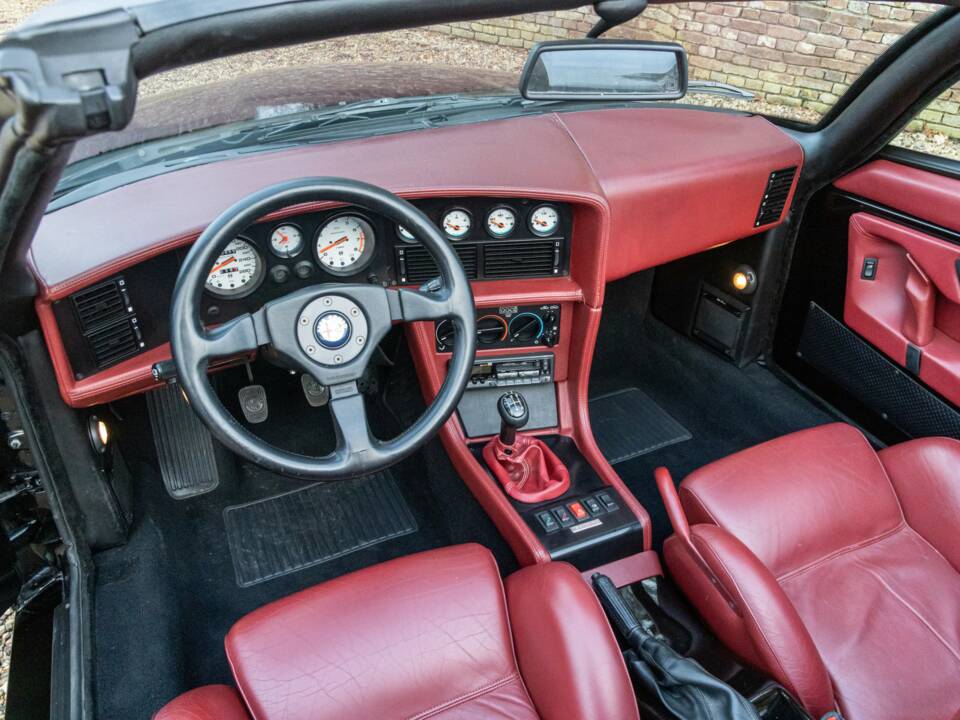 Imagen 3/50 de Alfa Romeo RZ (1994)