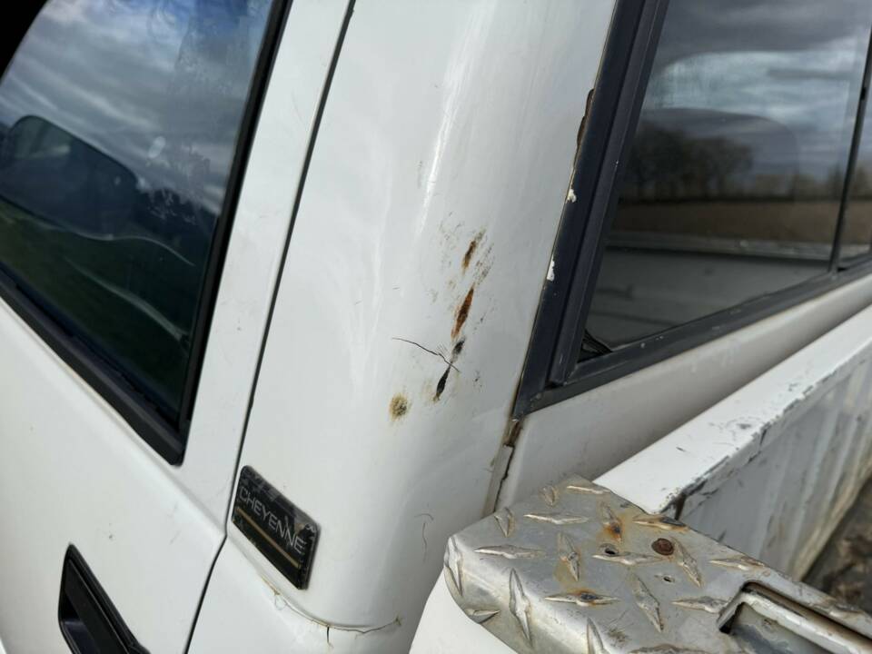 Image 20/22 of Chevrolet C2500 (1992)