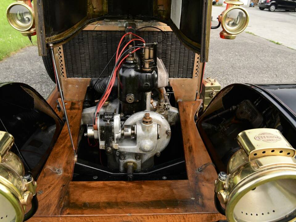Image 42/50 of Renault Type DG (1913)
