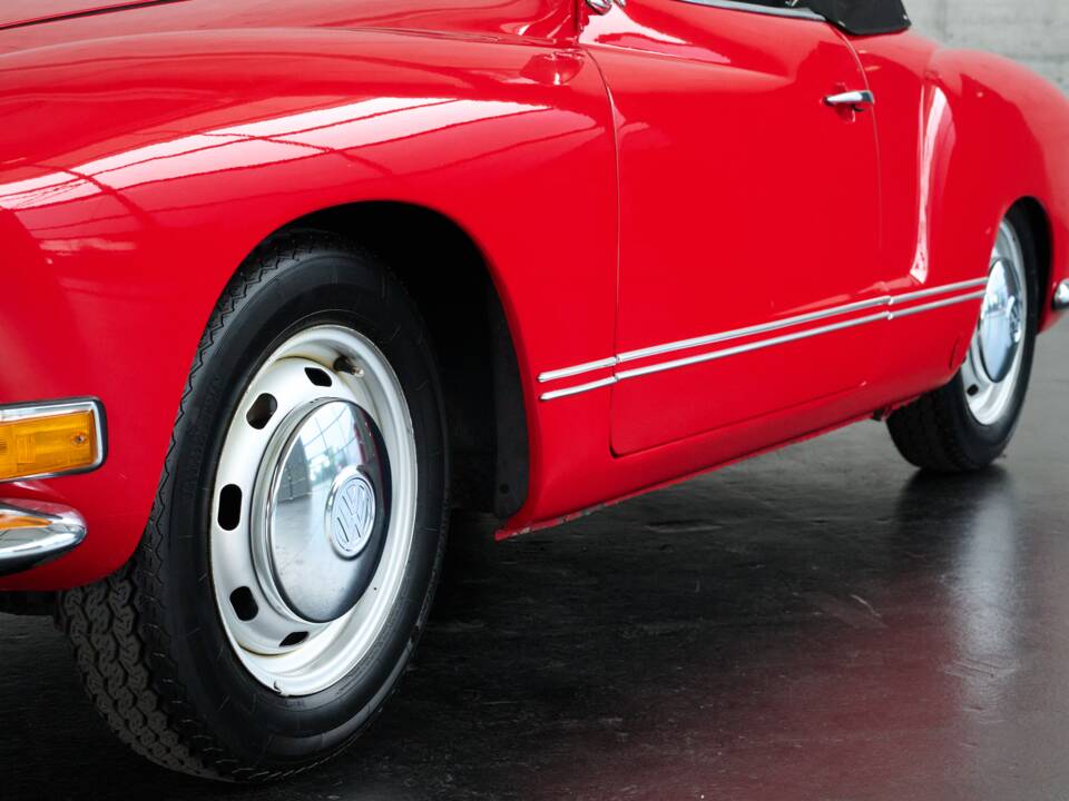 Image 8/50 of Volkswagen Karmann Ghia 1500 (1971)