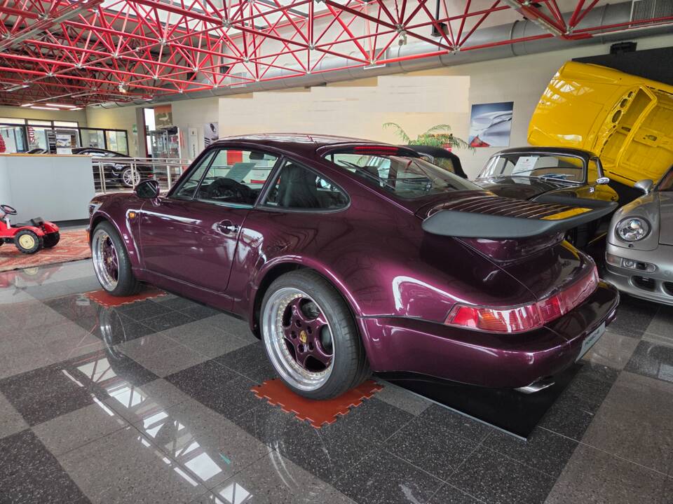 Bild 5/36 von Porsche 911 Turbo 3.3 (1991)