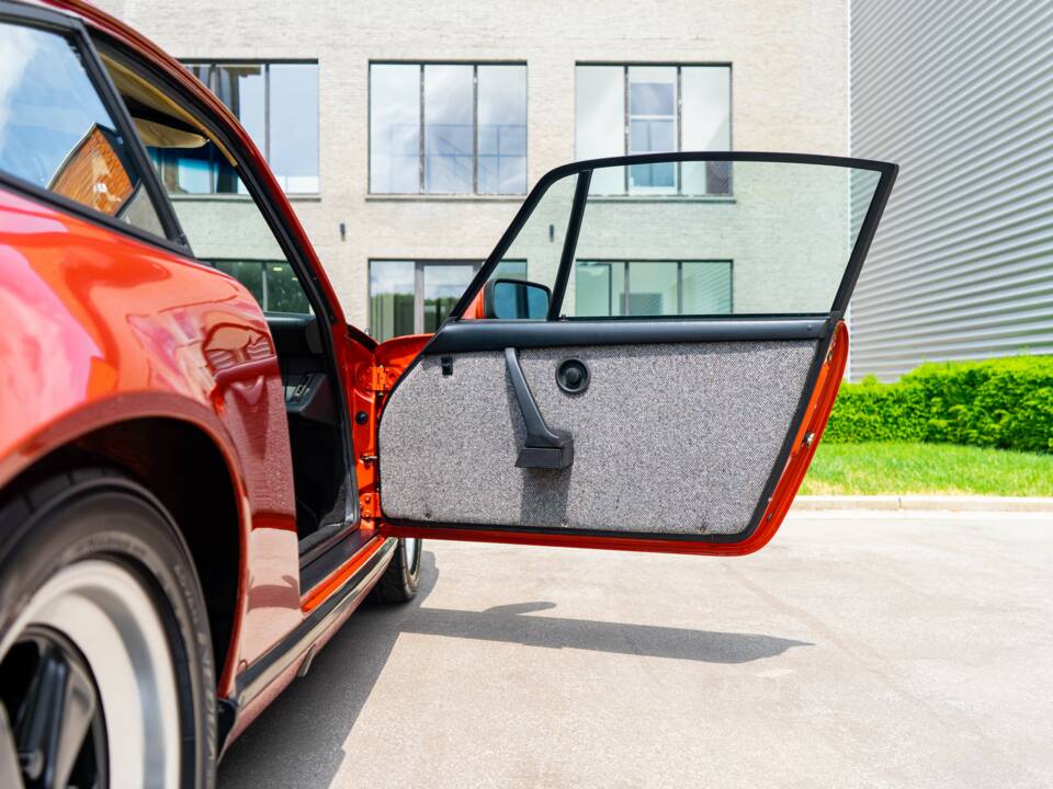 Imagen 26/41 de Porsche 911 SC 3.0 (1982)