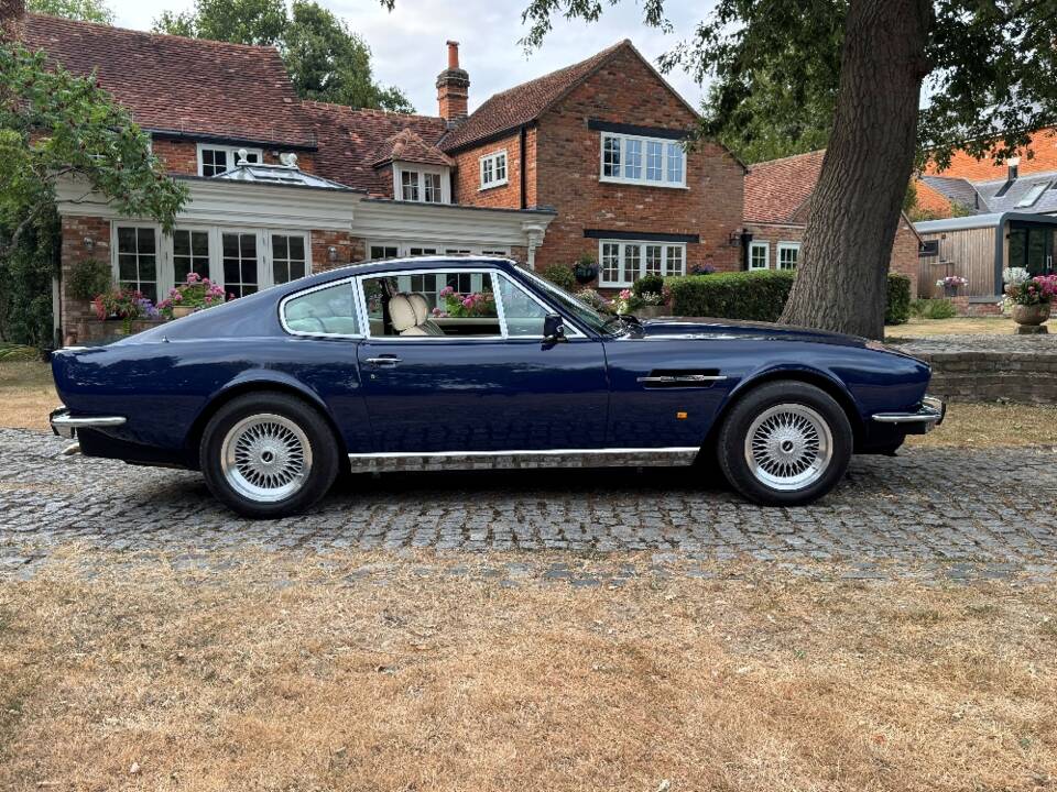 Bild 8/33 von Aston Martin V8 EFi (1986)