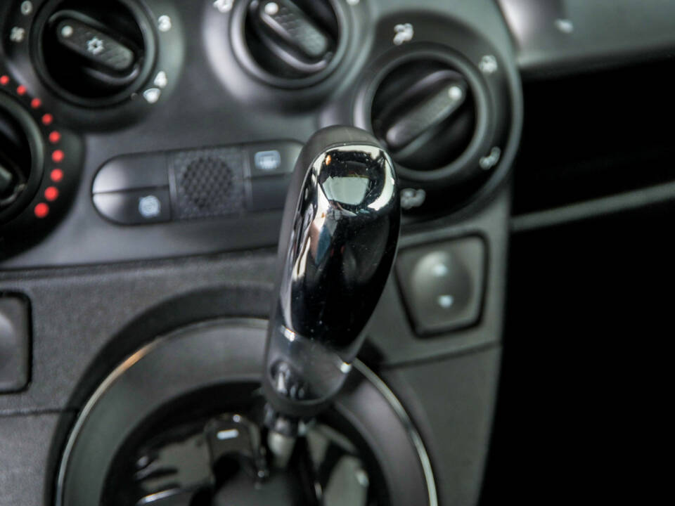 Imagen 28/49 de FIAT 500 (2011)